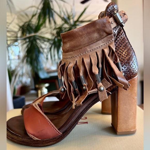 A.S.98 Shoes - A.S.98 Leather fringed Heel Sandal in neutrals Size 38 / US 7.5 - 8